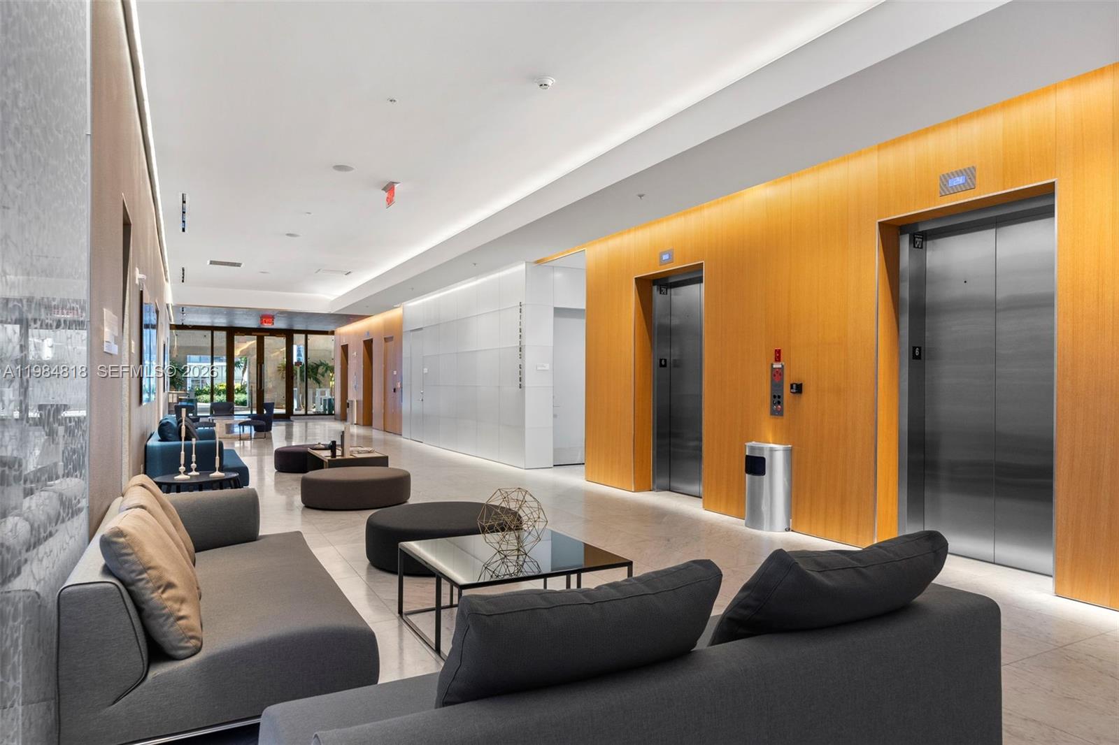 RISE CONDO - Residential