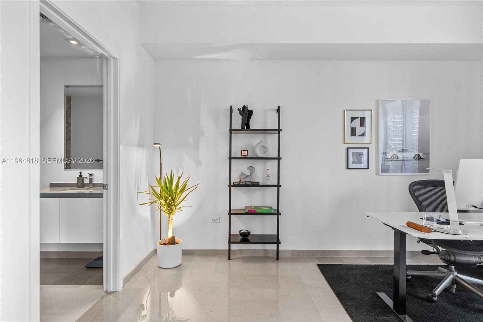 RISE CONDO - Residential