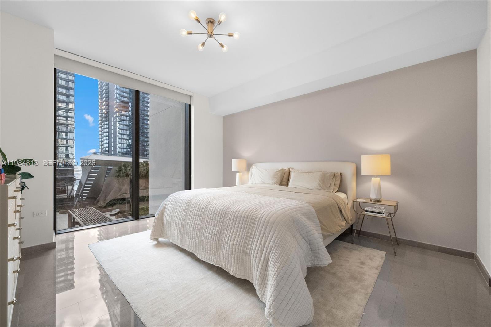 RISE CONDO - Residential