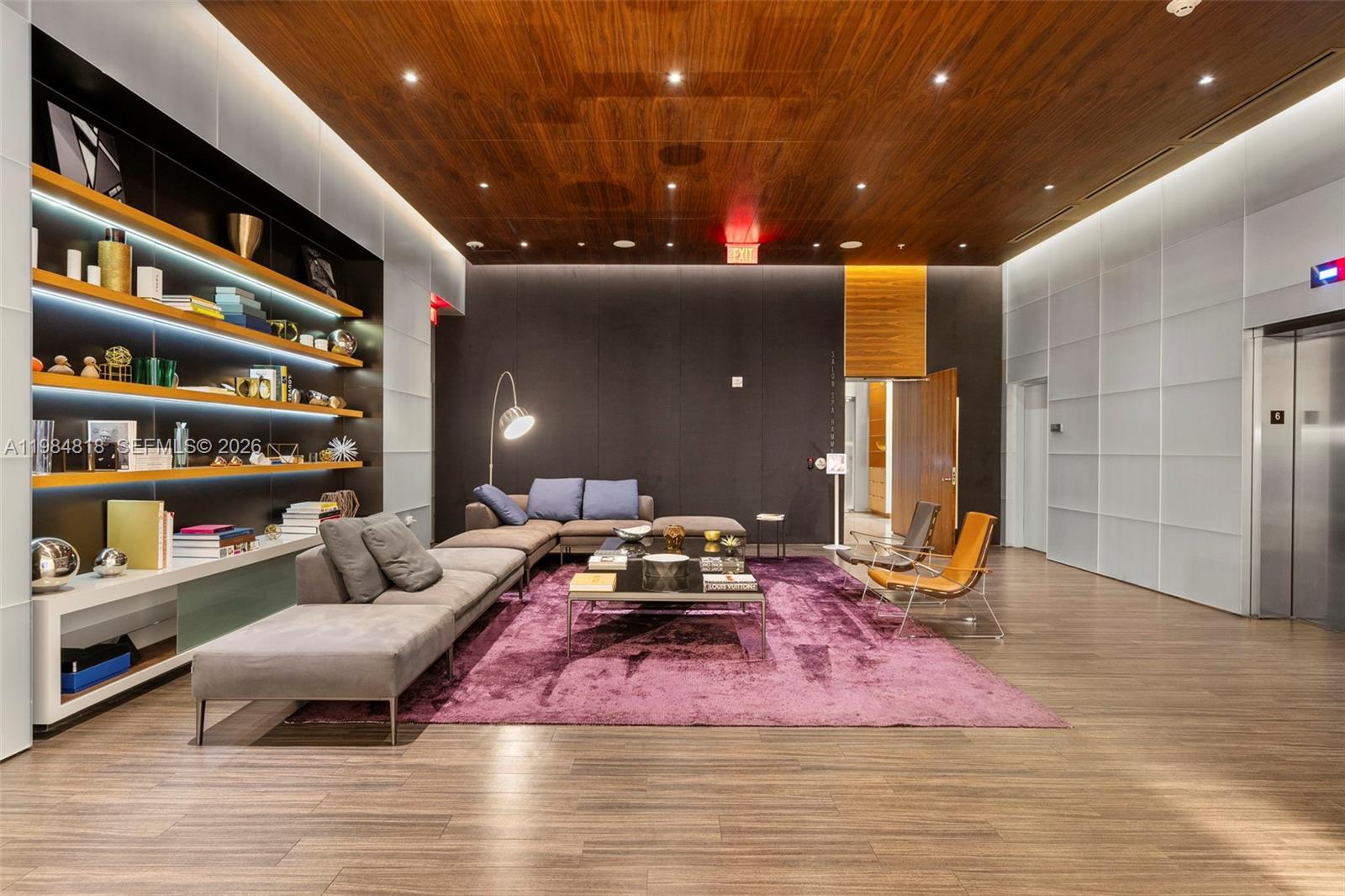 RISE CONDO - Residential