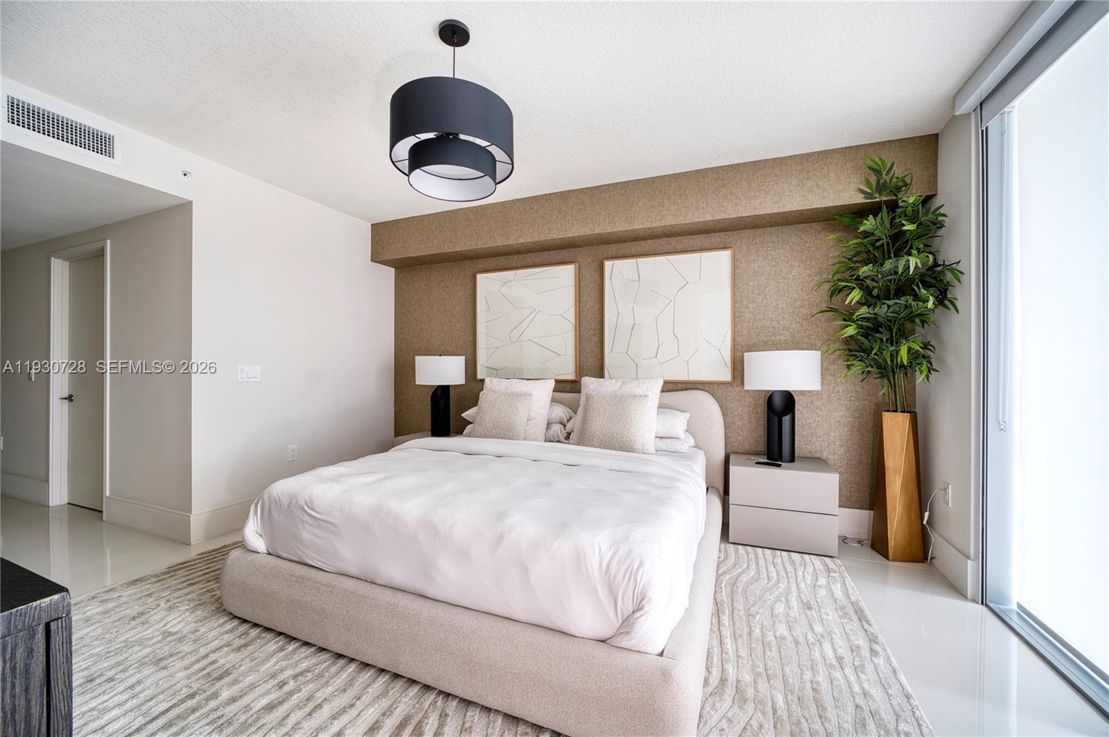 PARQUE TOWERS CONDO - Residential