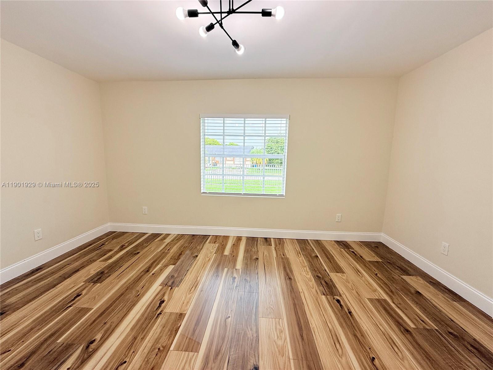 CARVER RANCHES - Residential