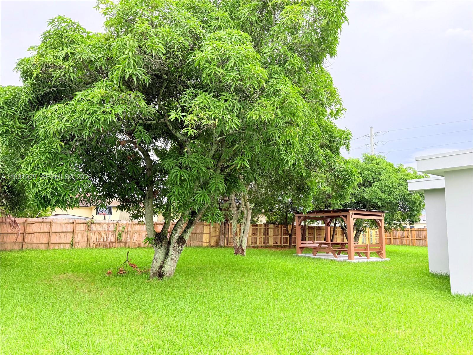 CARVER RANCHES - Residential