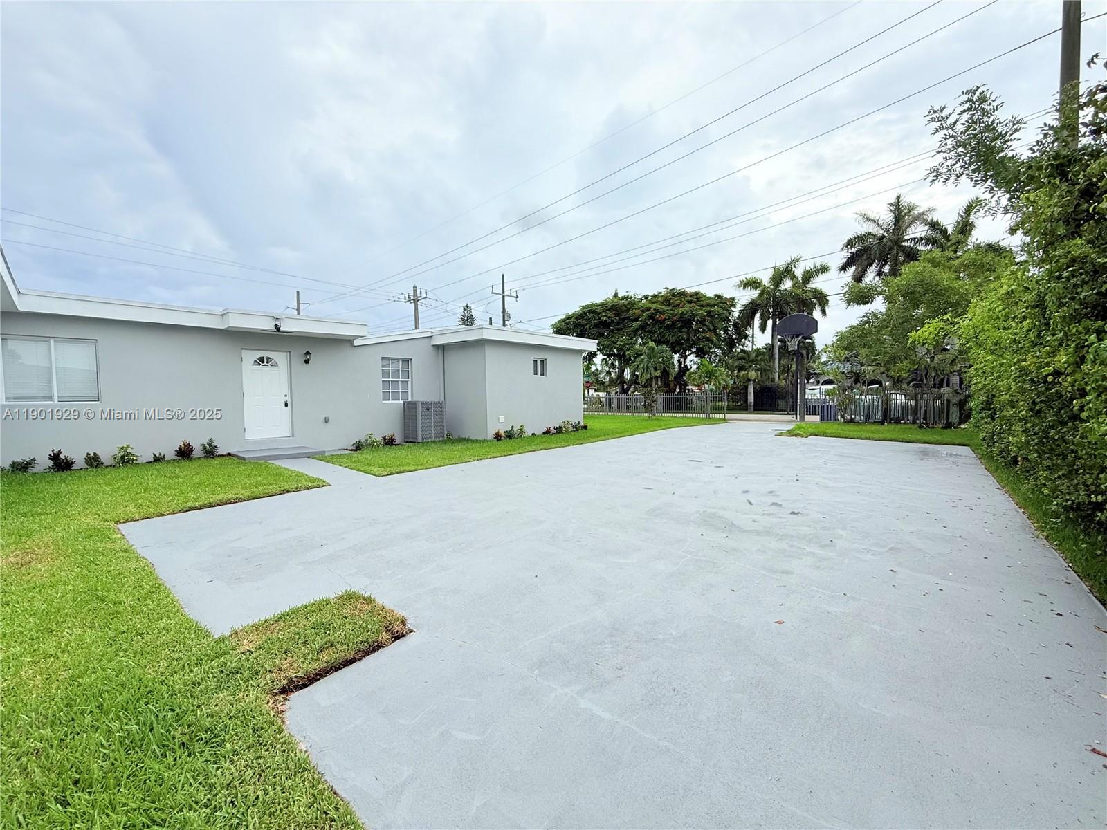 CARVER RANCHES - Residential