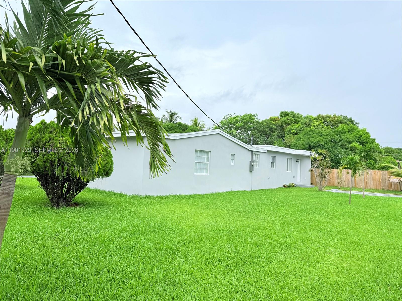 CARVER RANCHES - Residential