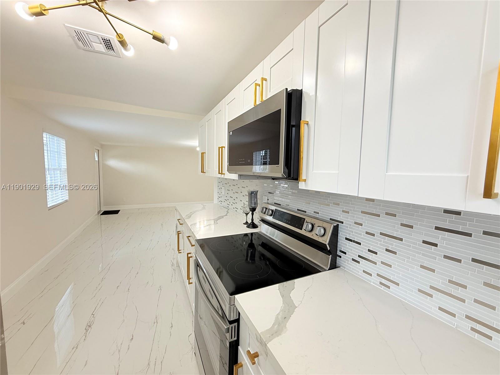 CARVER RANCHES - Residential