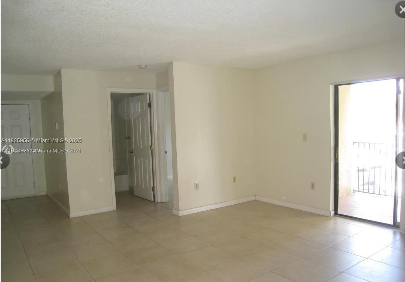 PALMS OF PEMBROKE CONDO - Residential Lease