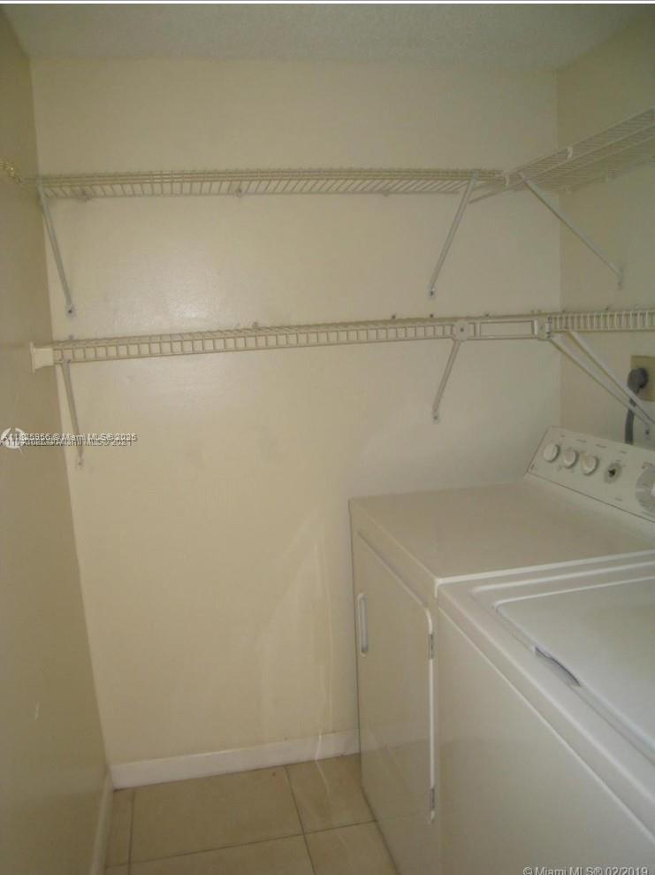 PALMS OF PEMBROKE CONDO - Residential Lease