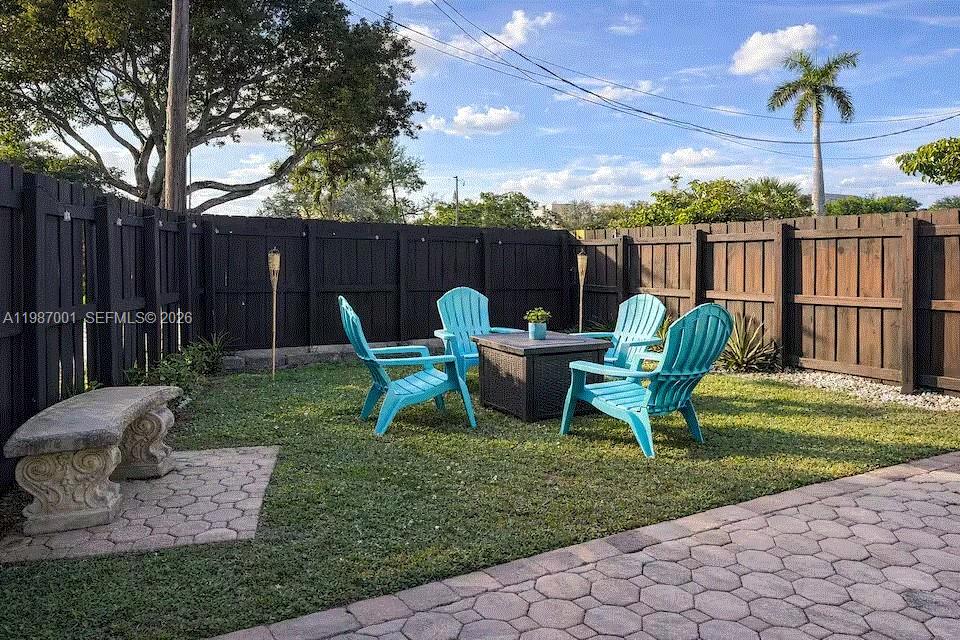 OAKLAND PARK SECOND ADD - Residential