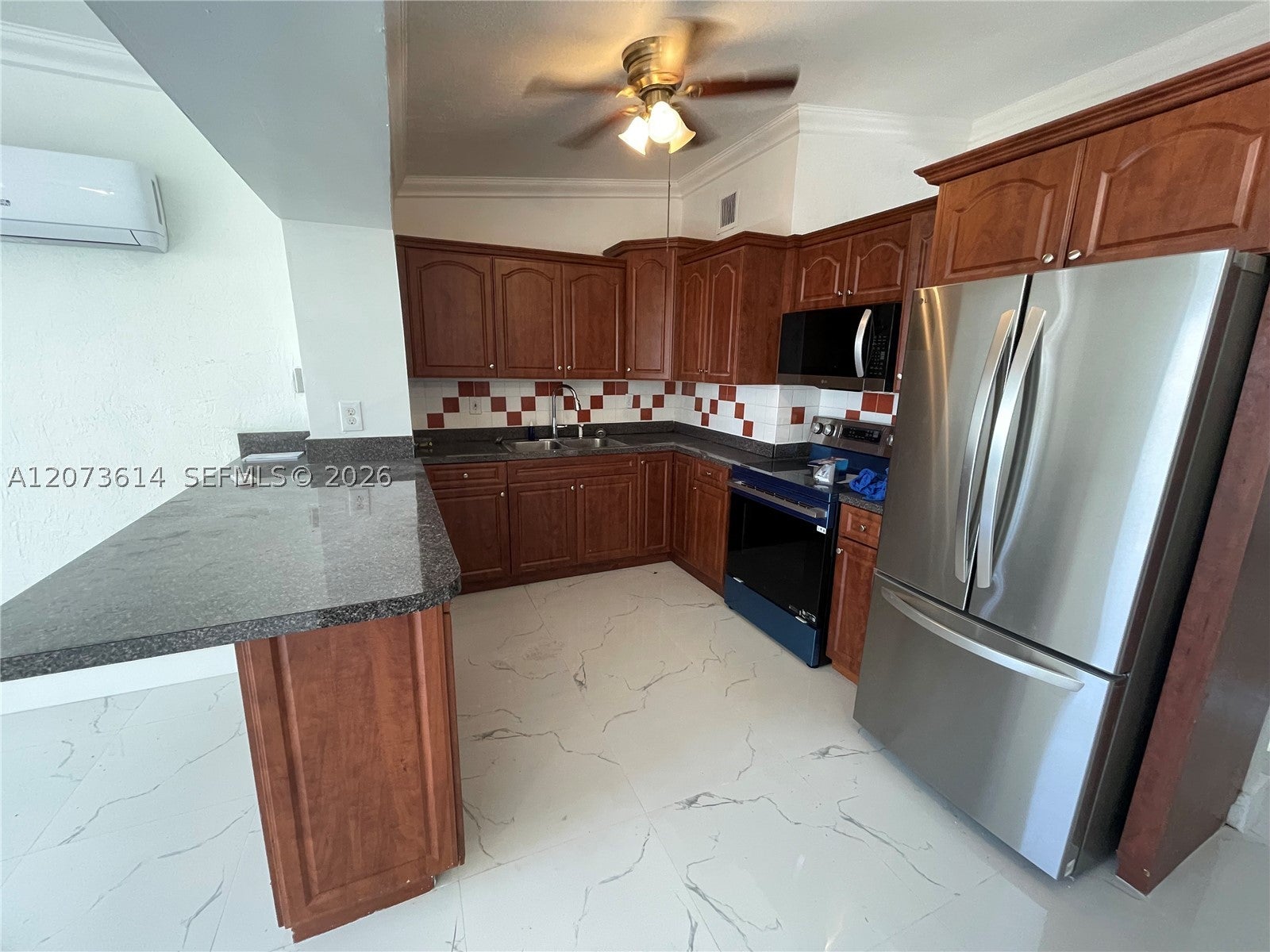 3731 SW 32nd Ave, West Park FL 33023
