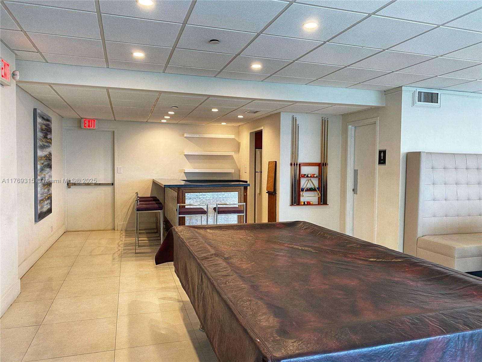 BAY PARK TOWERS CONDO - Residential