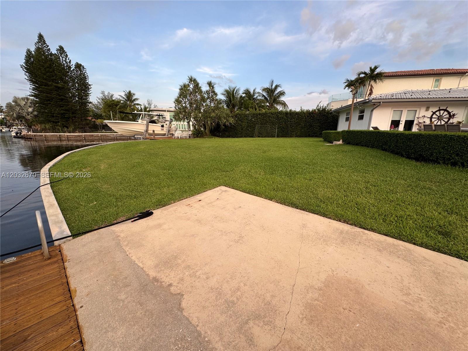 13305 Biscayne Island Ter