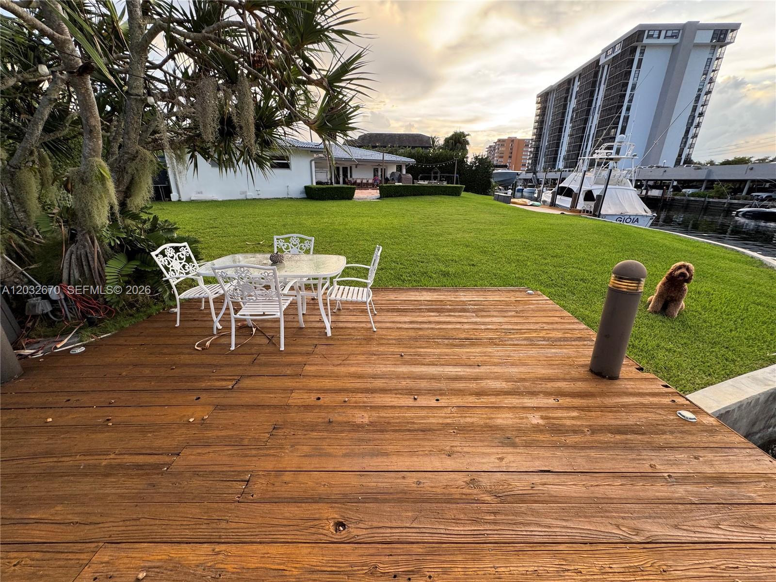 13305 Biscayne Island Ter