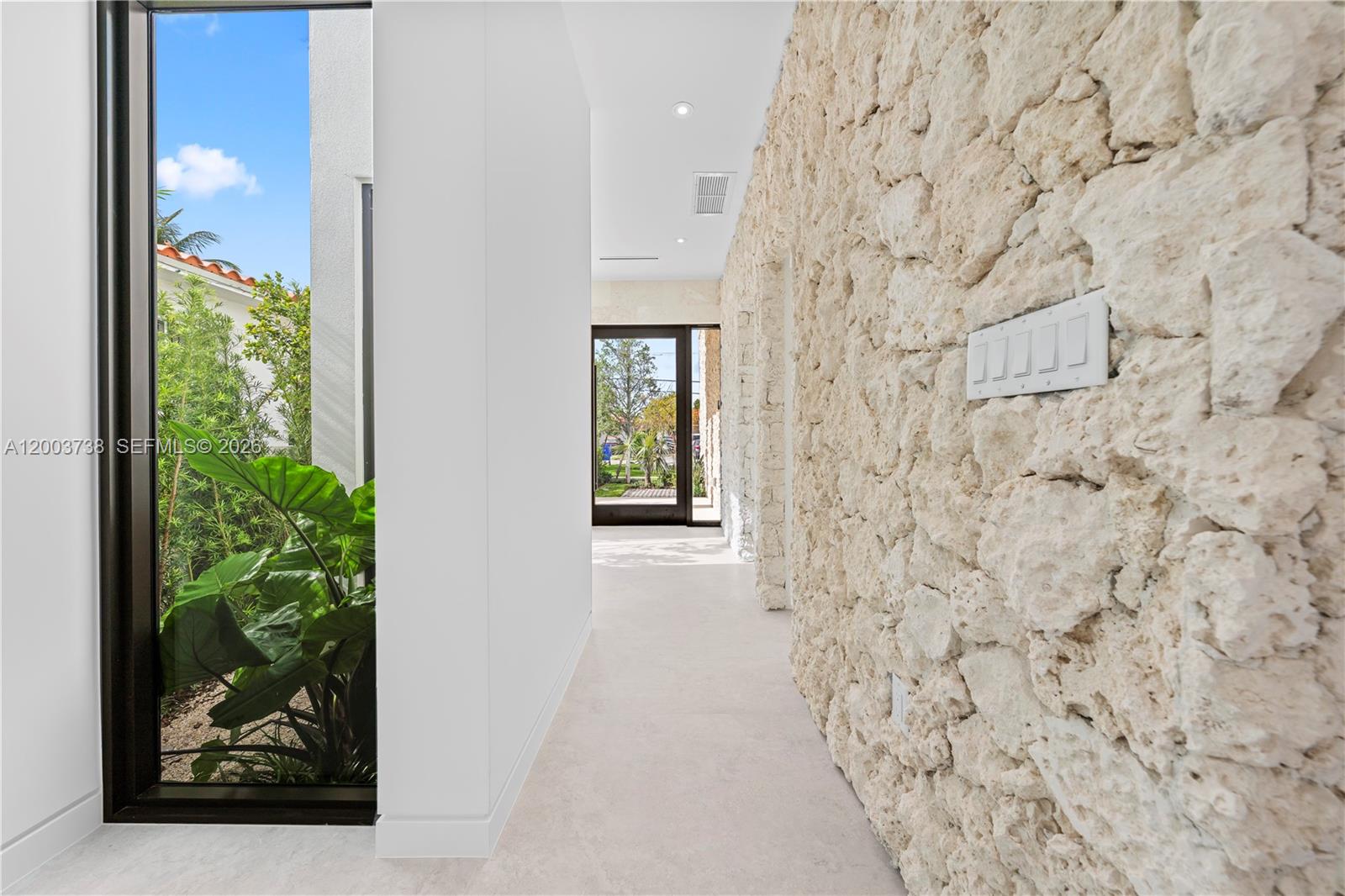 AMND MIAMI SUBURBAN ACRES - Residential