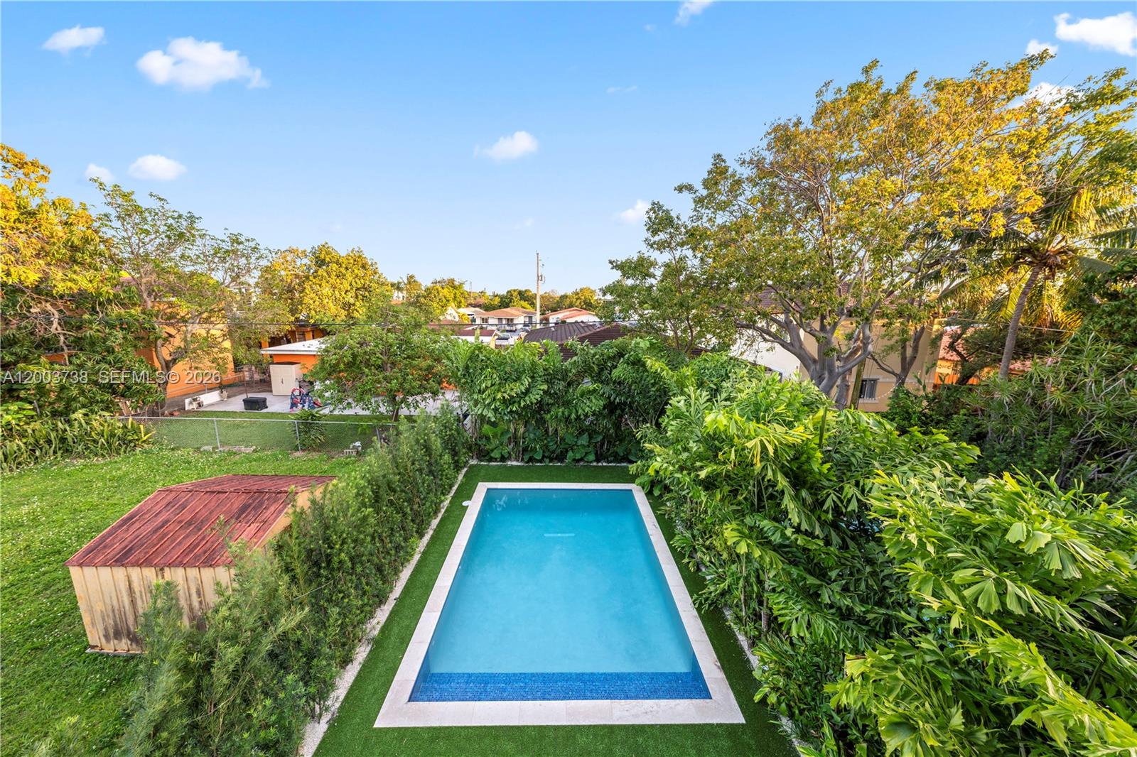 AMND MIAMI SUBURBAN ACRES - Residential