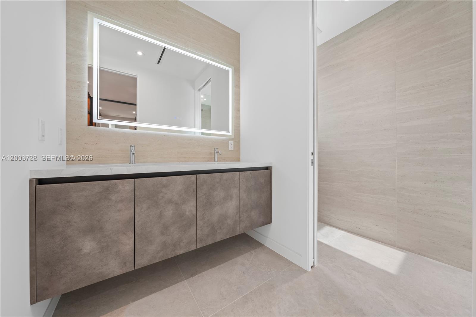 AMND MIAMI SUBURBAN ACRES - Residential