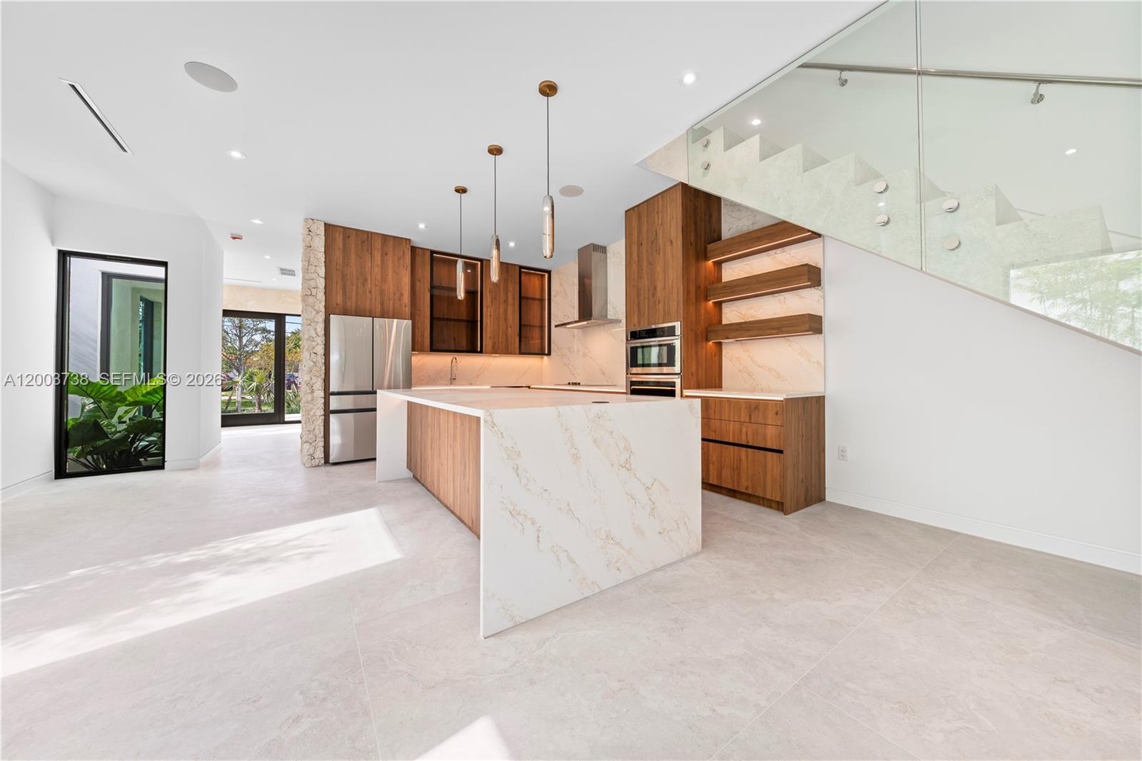 AMND MIAMI SUBURBAN ACRES - Residential