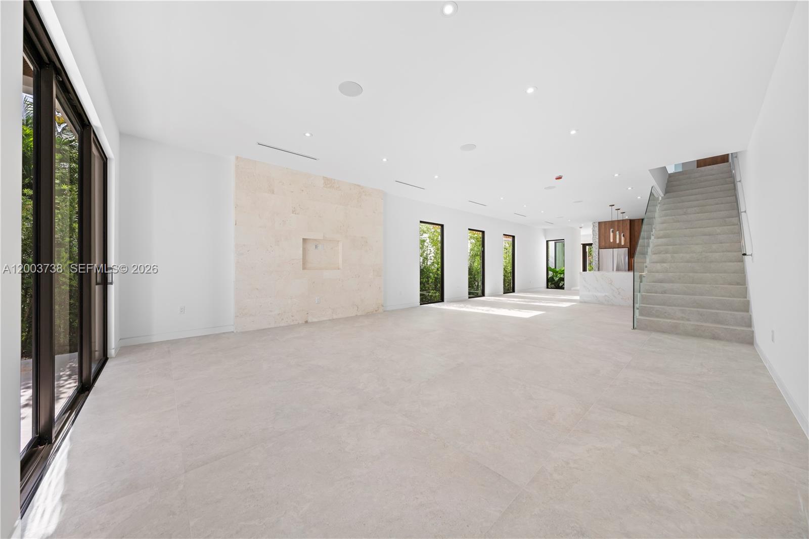 AMND MIAMI SUBURBAN ACRES - Residential