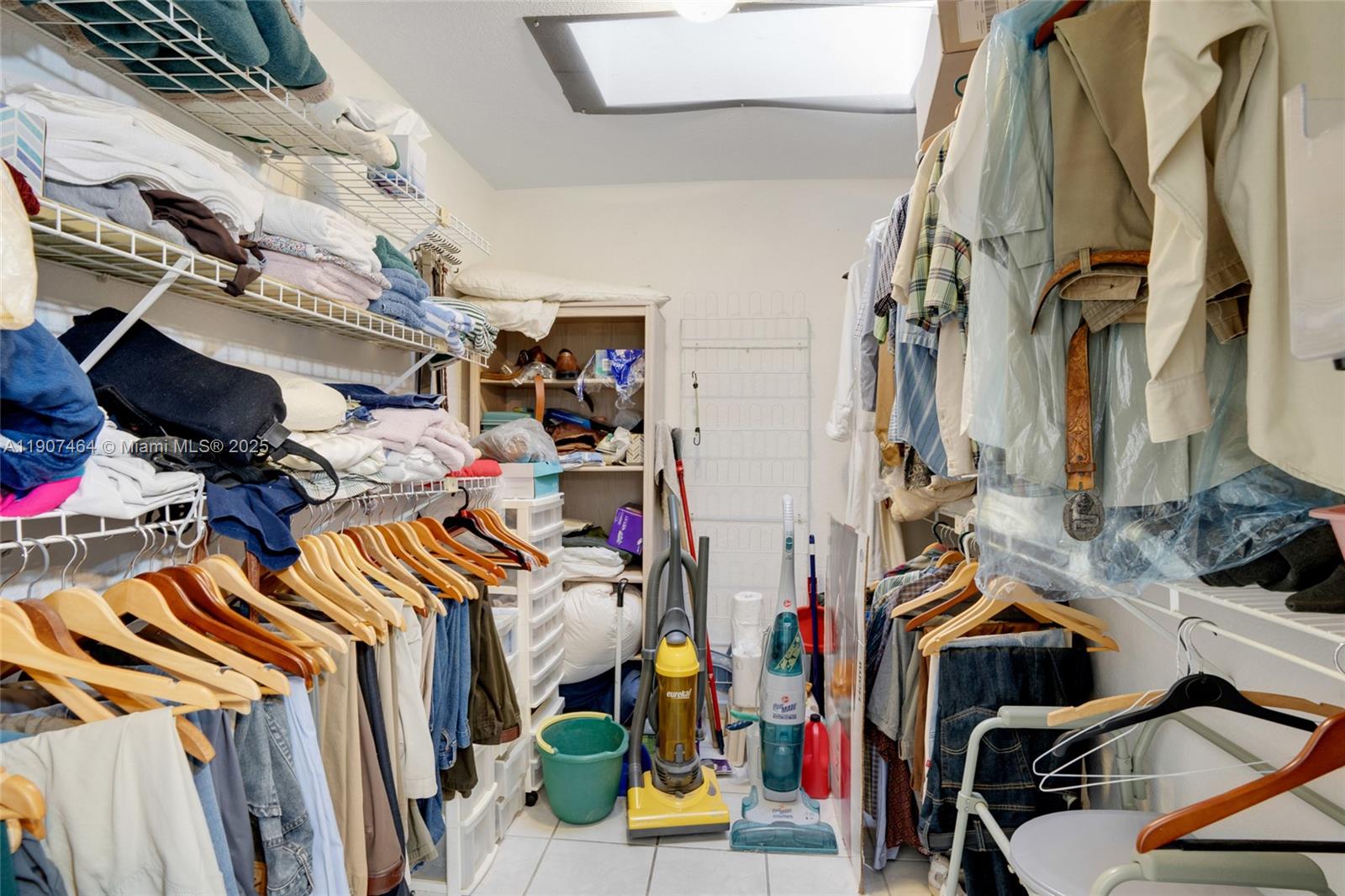 SEA GRAPE TOWN HOMES - Residential