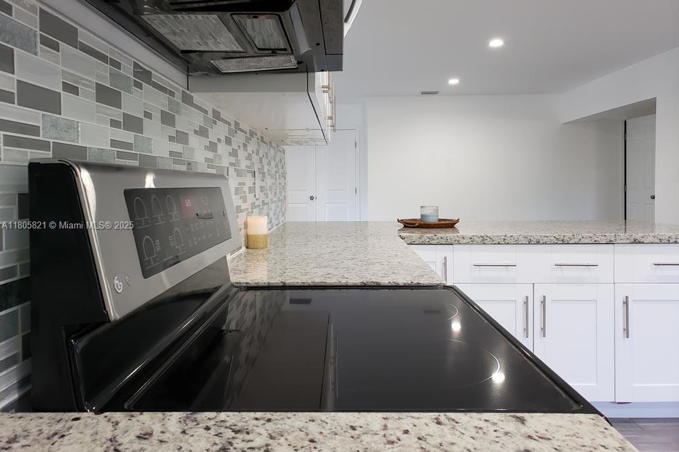 LUDLUM ESTATES - Residential Lease