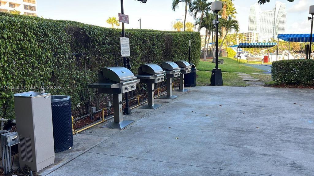 Olympus Tower - Residential Lease