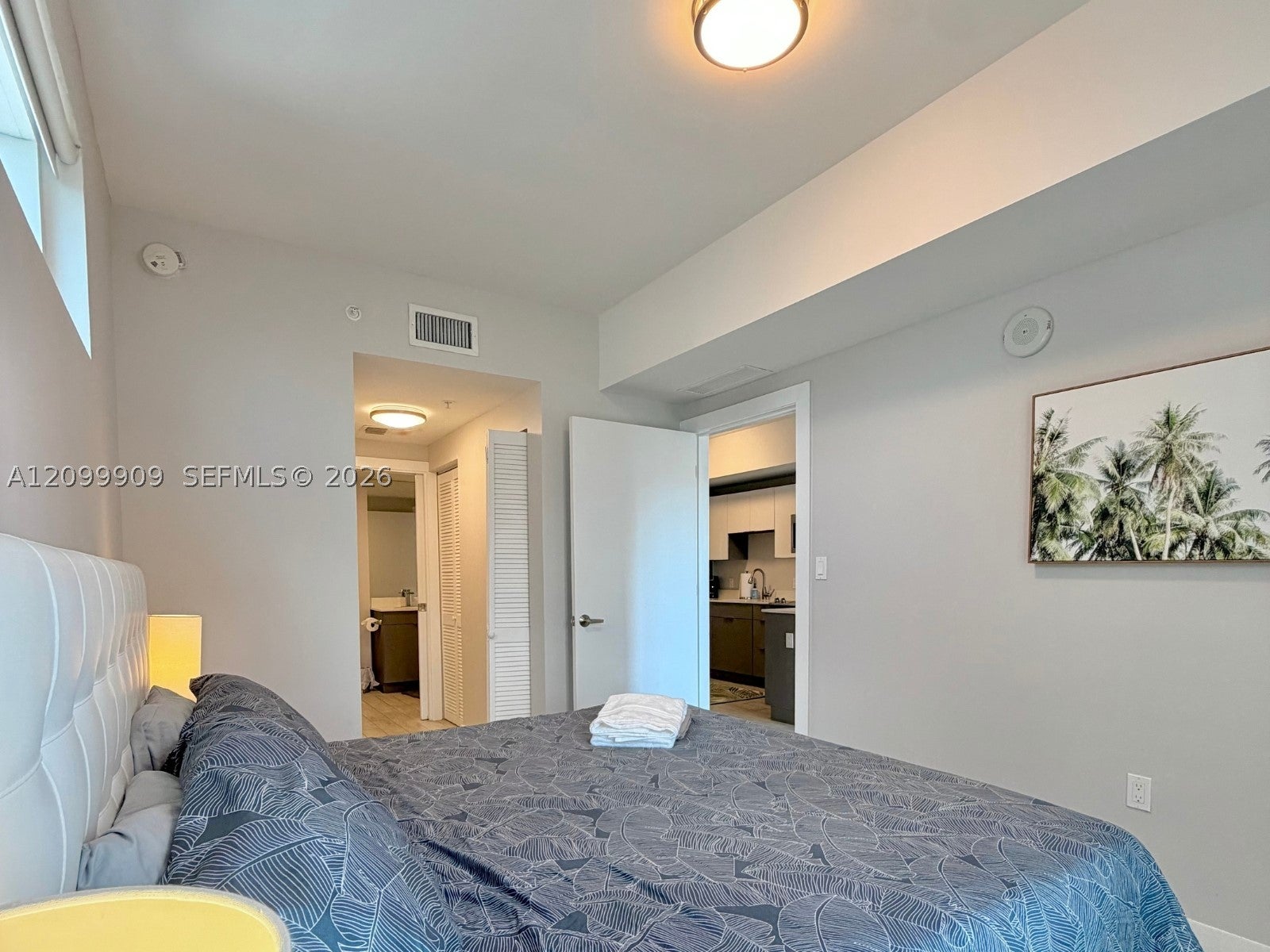 321 NE 26th St 707