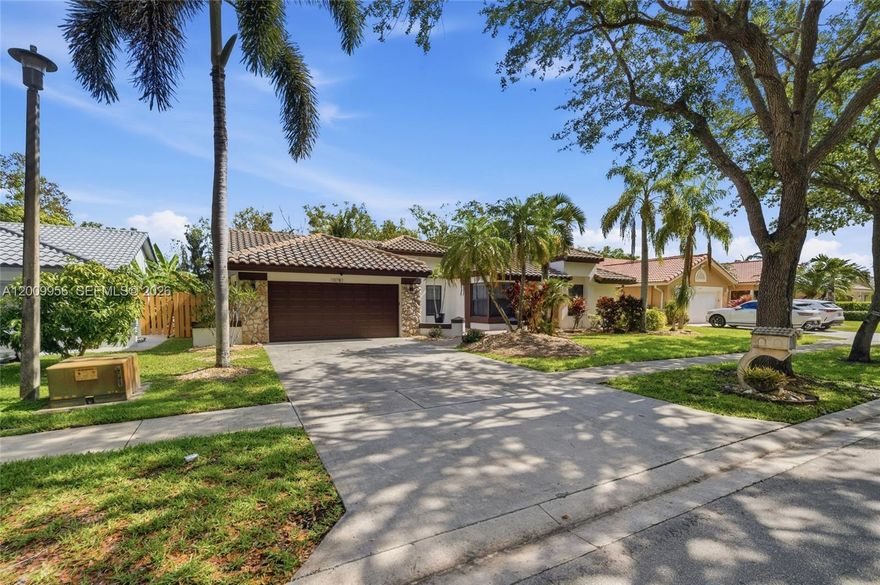 Beautiful 4-bedroom, 2.5-bath updated pool home located in the desirable community of Plantation. This well-maintained residence features a bright and open floor plan with abundant natural light throughout this home has hurricane proof window's and door. The spacious living and dining areas flow seamlessly, perfect for both everyday living and entertaining. The kitchen offers ample cabinet space and functionality, while the bedrooms are generously sized with great closet storage. Step outside to your private backyard oasis featuring a sparkling pool—ideal for relaxing or hosting gatherings year-round. The canal adds extra privacy to the home.  Conveniently located near top-rated schools, shopping, dining, parks, and major highways like I95,595, & I75. Walking distance to Sawgrass mall, Home Depot, Wal-Mart, Publix, Sam's club and many restaurants.  Also minutes away from Las Olas Beach.