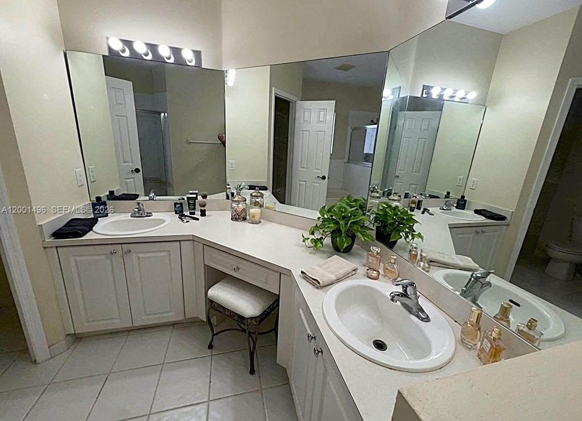 TOWNGATE NORTH - Residential