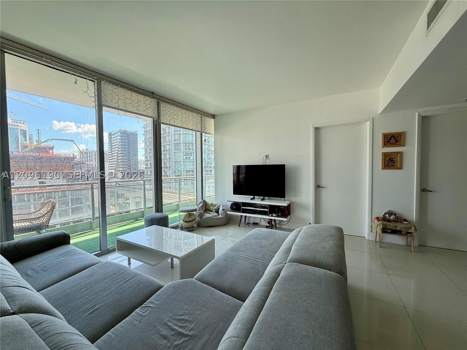 92 SW 3rd St 1104