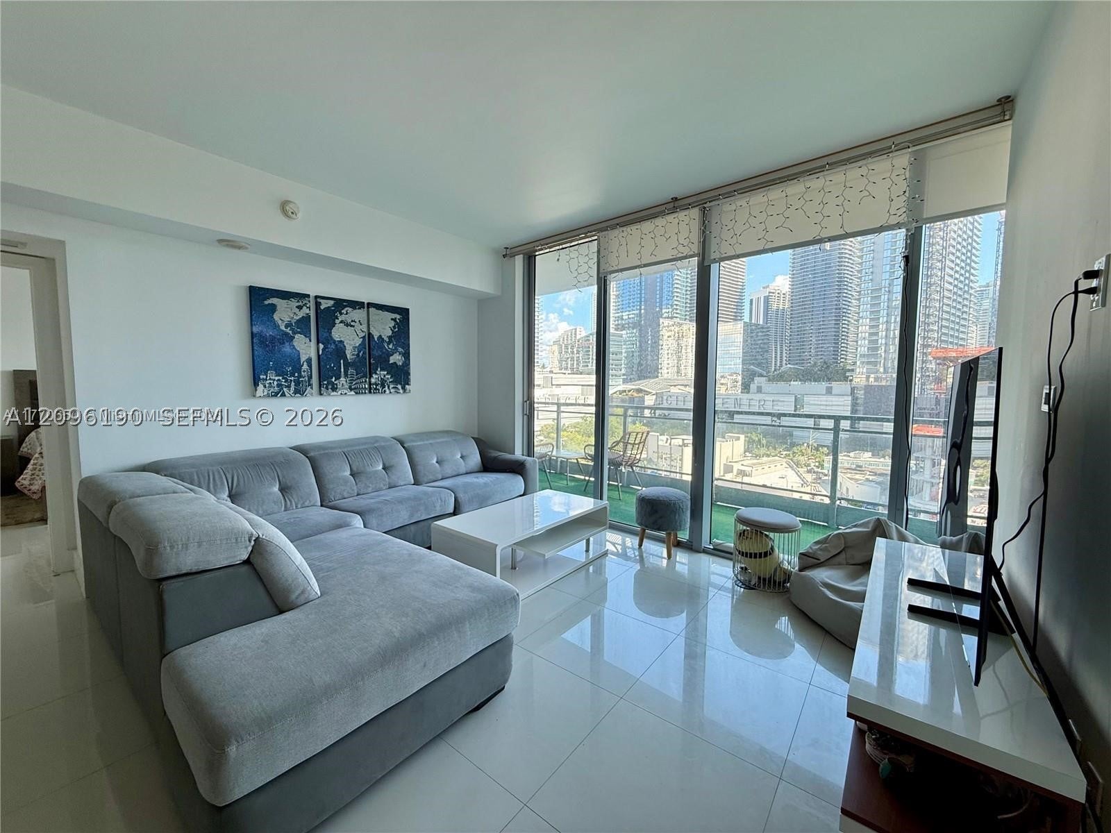 92 SW 3rd St 1104