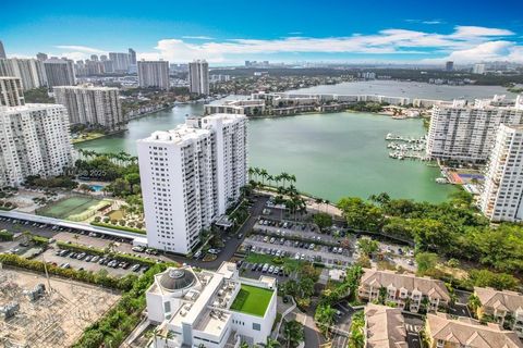 Photo of 2801 NE 183rd St #1504W, Aventura, FL 33160 (MLS # A11888502)