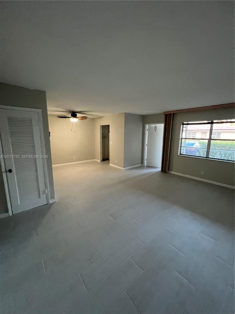 PARADISE VILLAS CONDO - Residential Lease