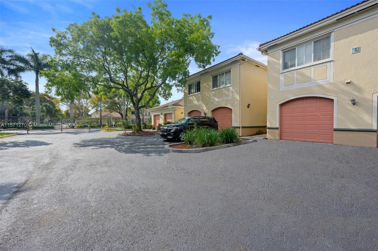 AVENTINE AT MIRAMAR CONDO - Residential Lease