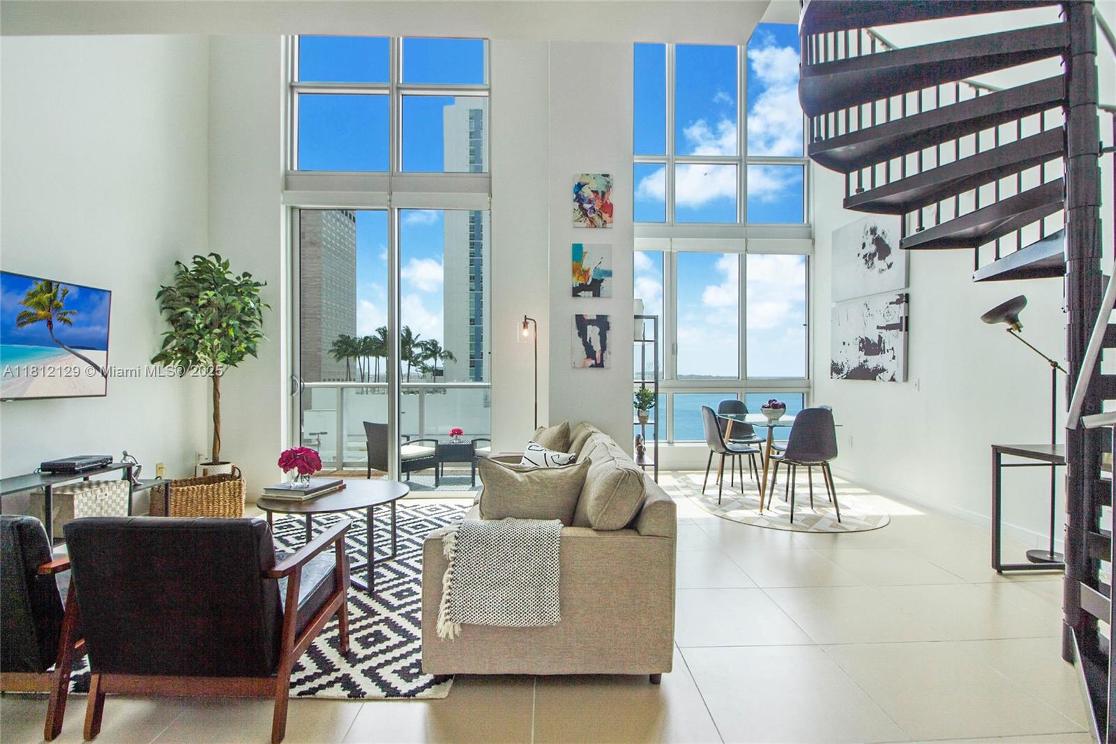 MET 1 CONDO - Residential Lease