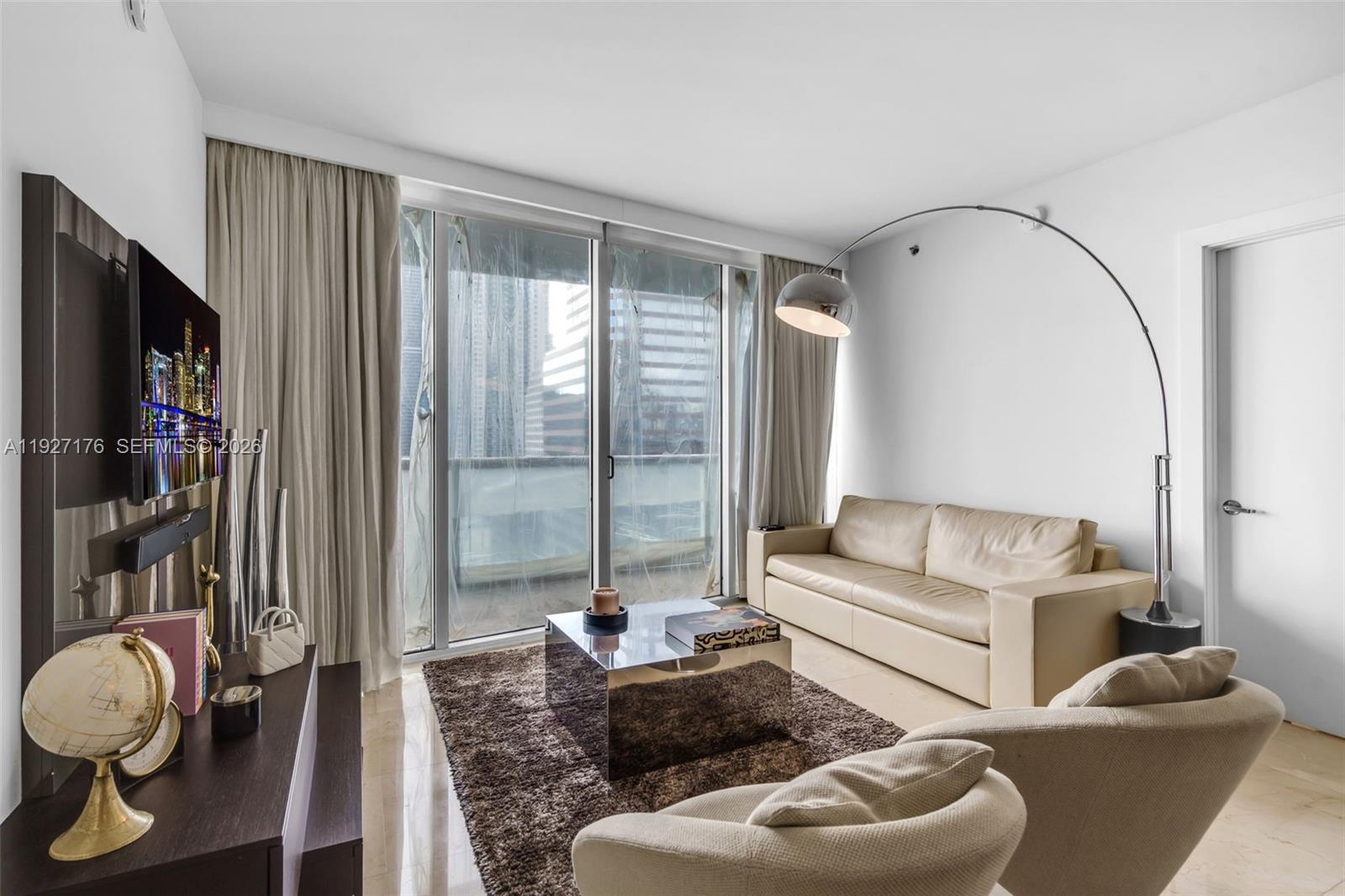 ICON BRICKELL NO TWO - Residential