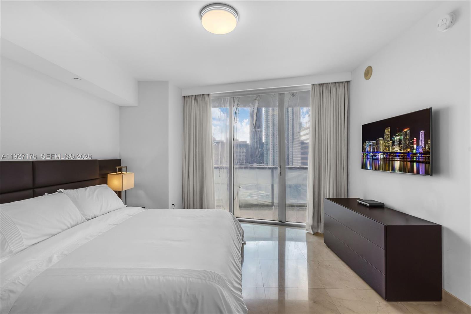 ICON BRICKELL NO TWO - Residential