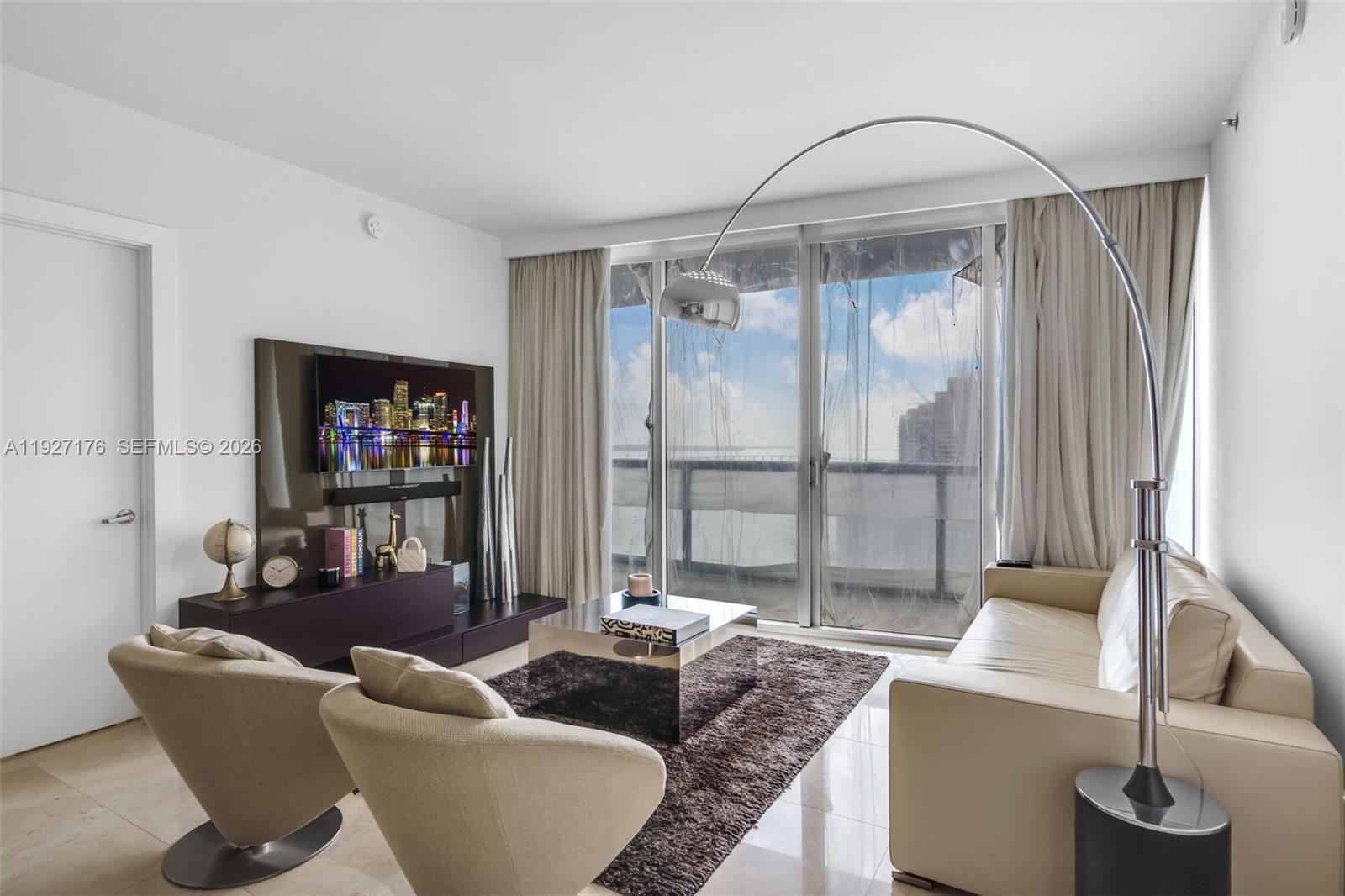 ICON BRICKELL NO TWO - Residential