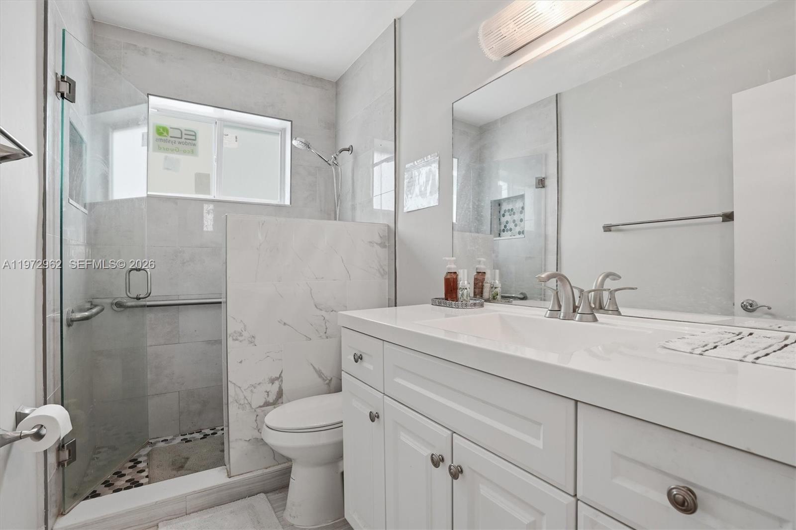 HOLLYWOOD HILLS AMEN PLAT - Residential