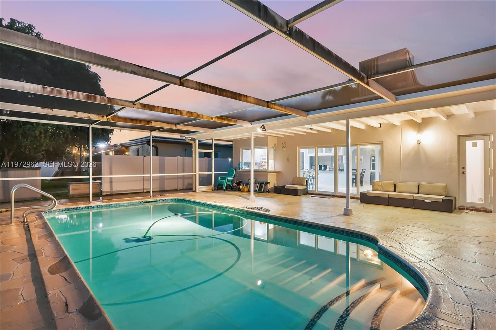 HOLLYWOOD HILLS AMEN PLAT - Residential