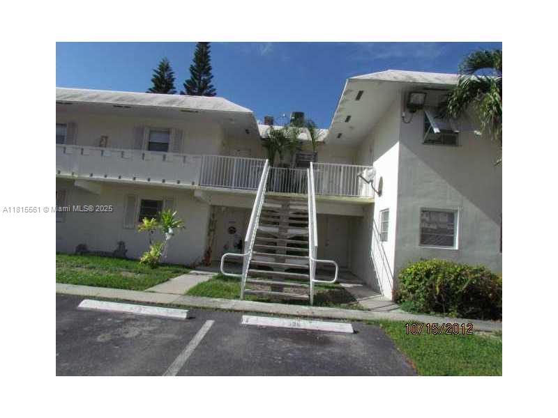 Address Not Disclosed, Miami, Broward County, Florida - 2 Bedrooms  
1 Bathrooms - 