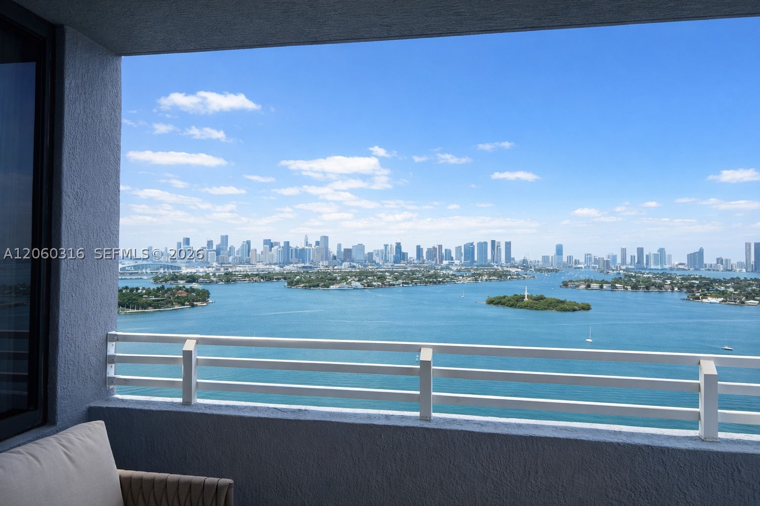 1330 West Ave 2601