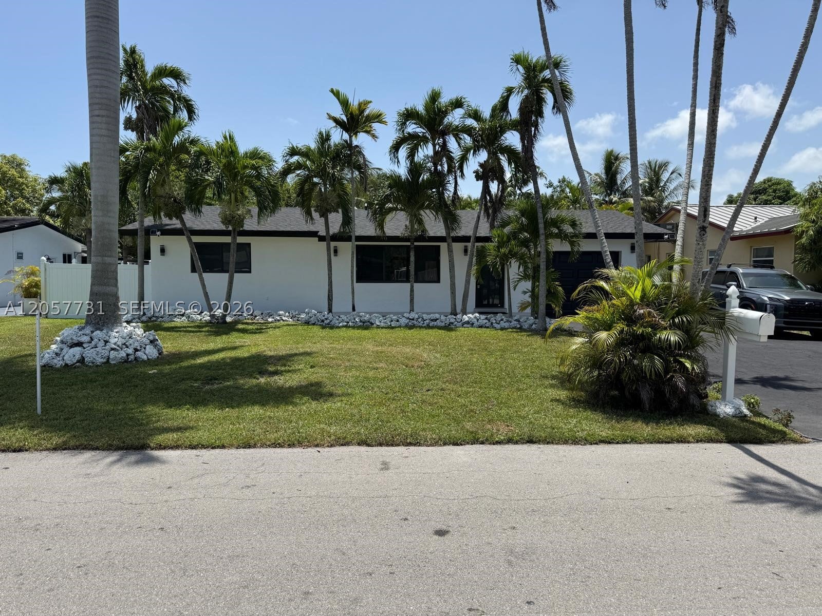 1370 SW 32nd St