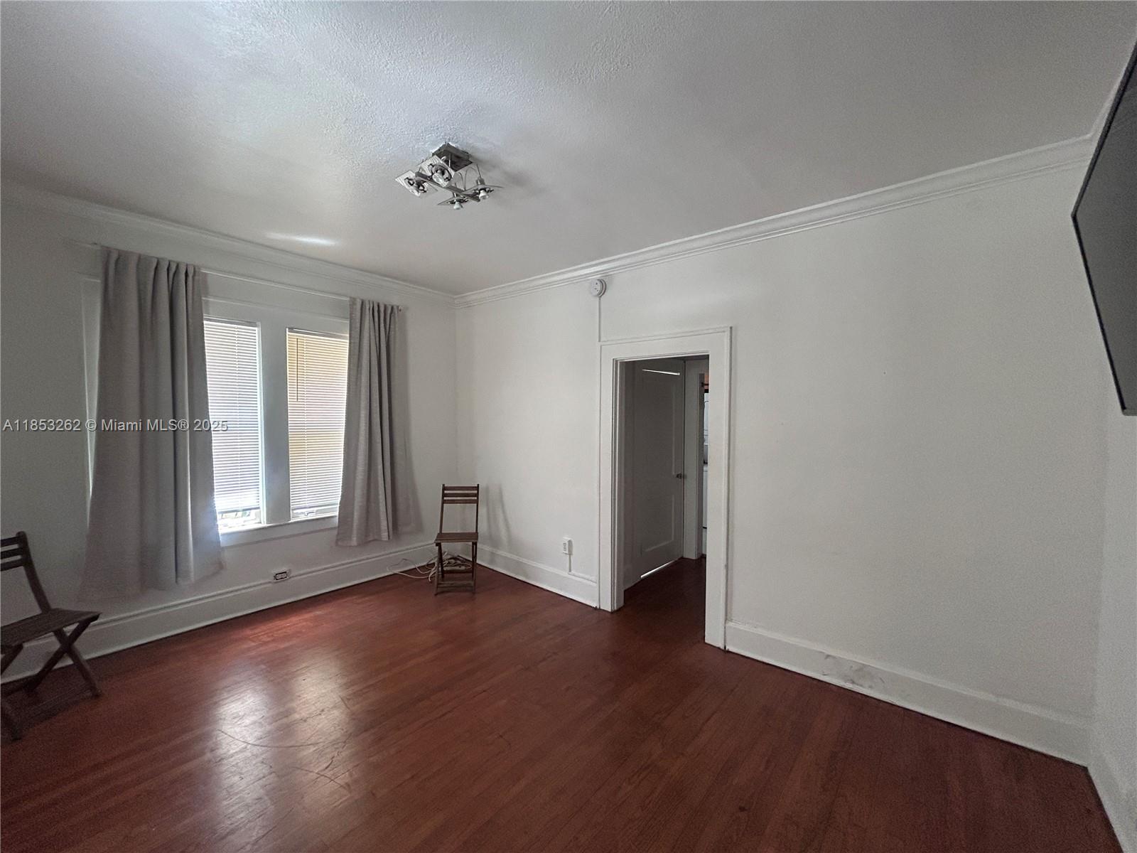 MENDOZA CONDO - Residential Lease