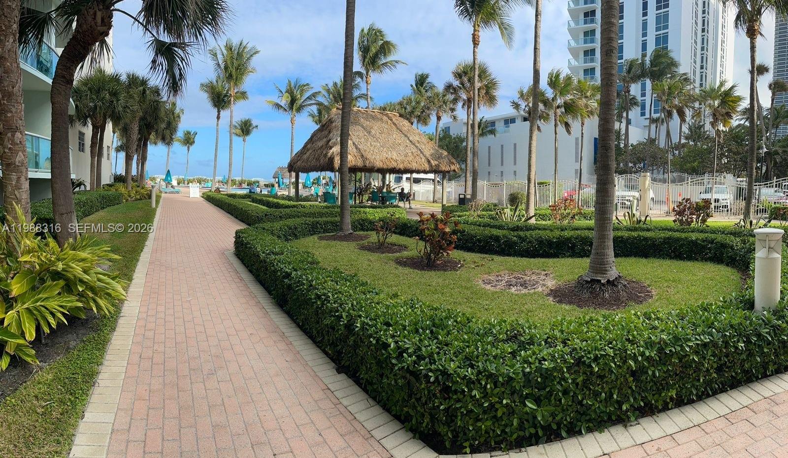 TIDES ON HOLLYWOOD BEACH - Residential