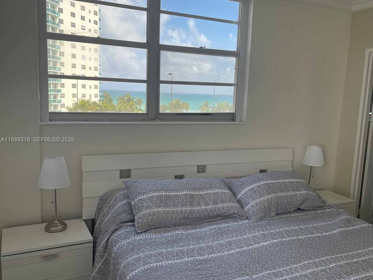 TIDES ON HOLLYWOOD BEACH - Residential