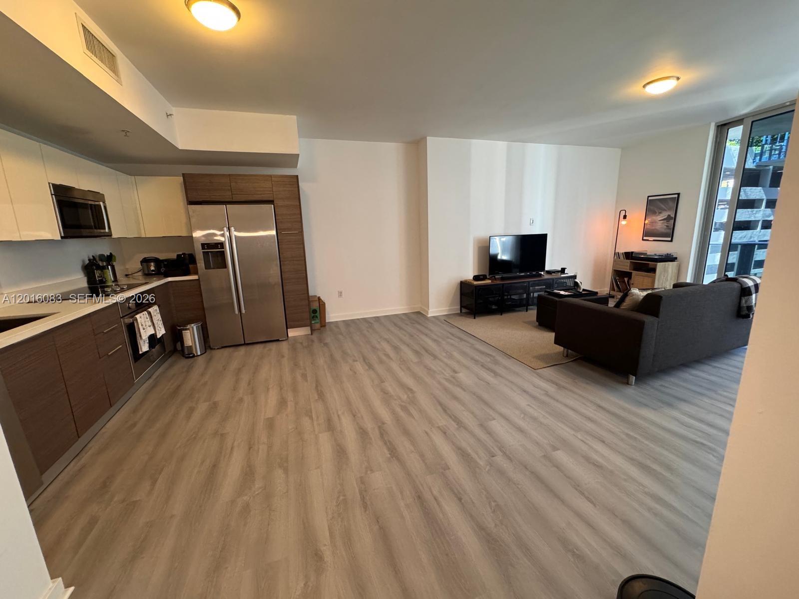 1010 SW 2ND AVE 607