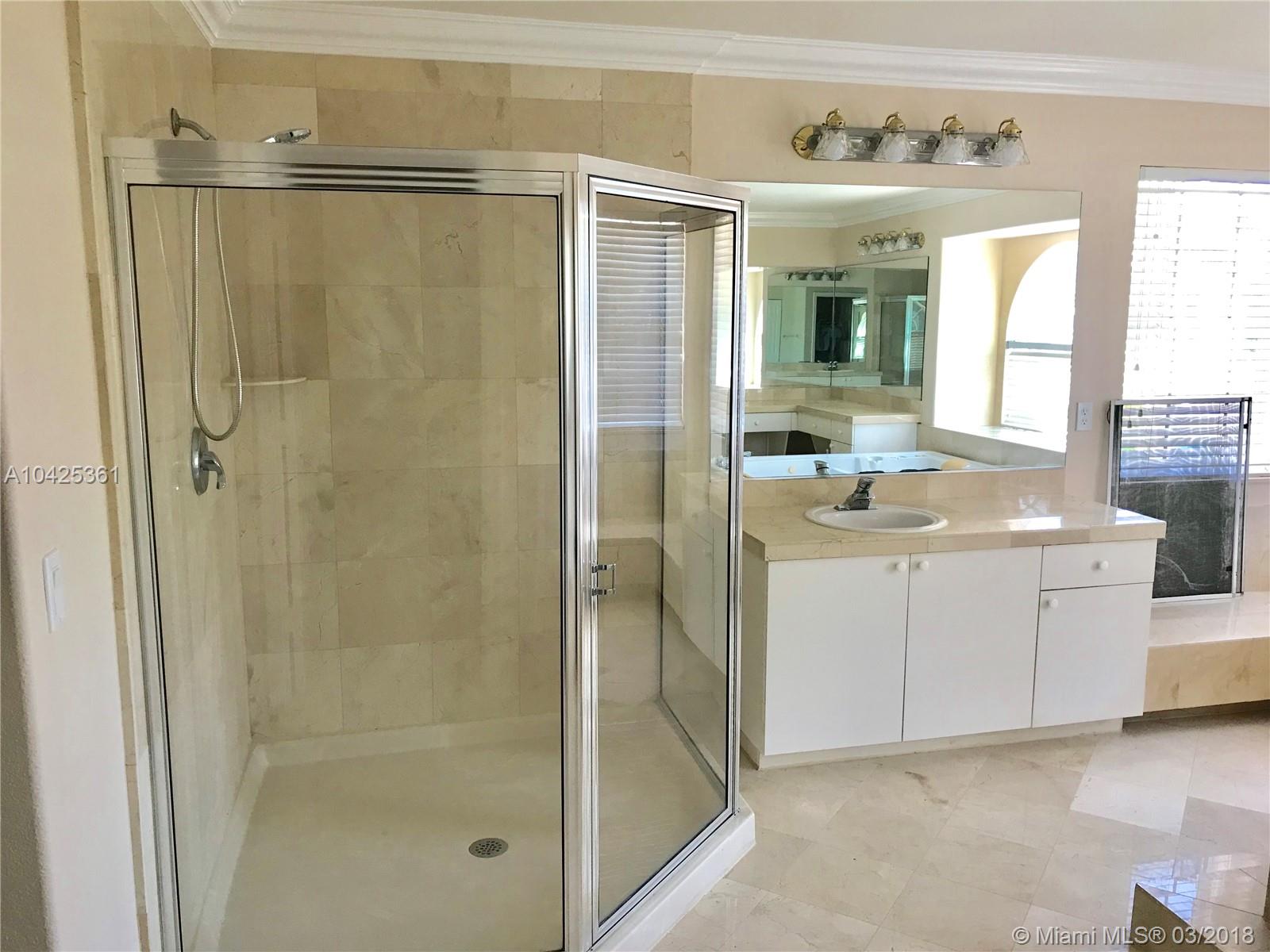 Pelican Sound - Residential