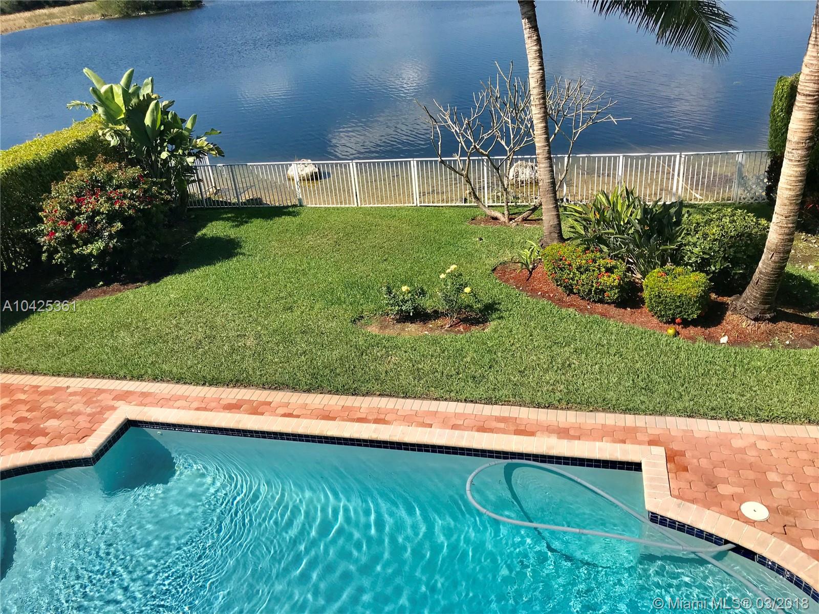 Pelican Sound - Residential