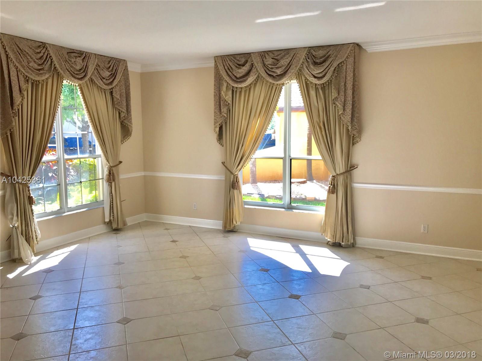 Pelican Sound - Residential