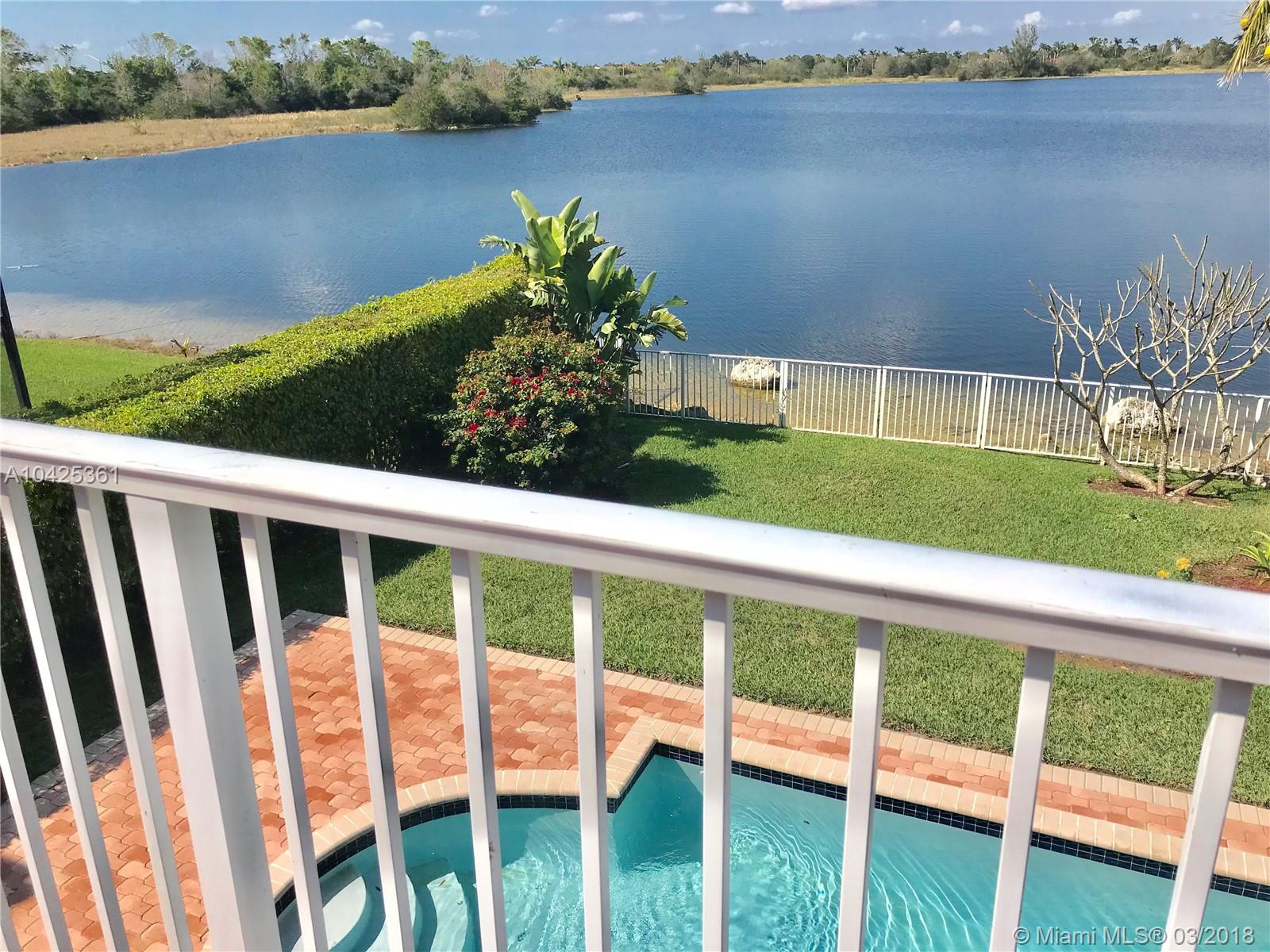 Pelican Sound - Residential